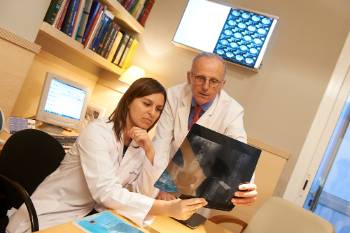 Dr. Raventós