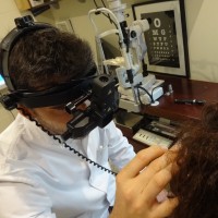 oftalmoscopia-indirecta-prueba-oftalmologica-oftalnova-barcelona-1-200x200